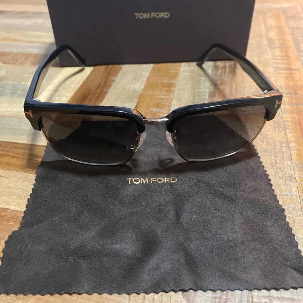 ❌SOLD❌Tom Ford Sunglasses